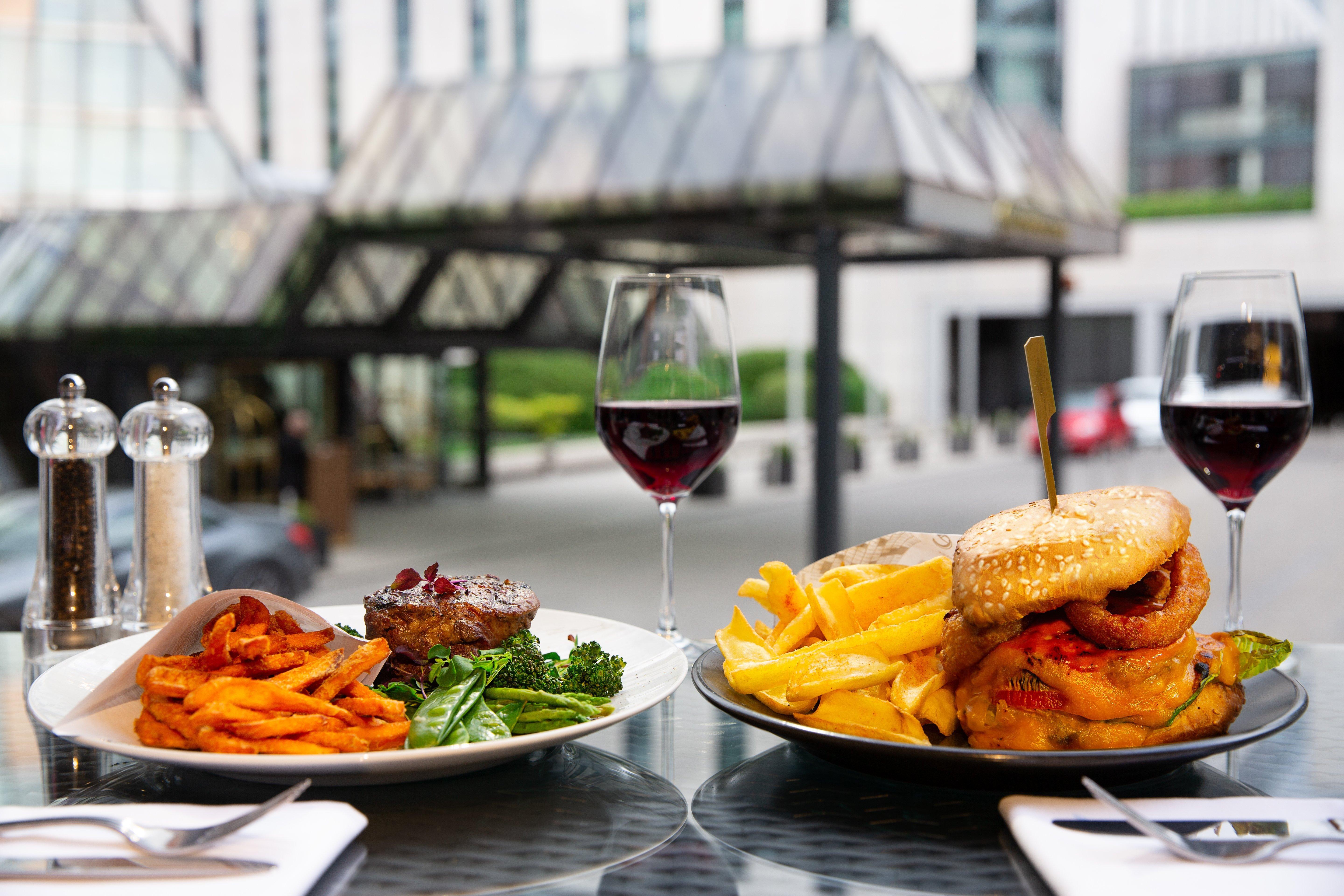 Intercontinental Berlin By Ihg Hotel Екстериор снимка The Terrace at The River Lee House