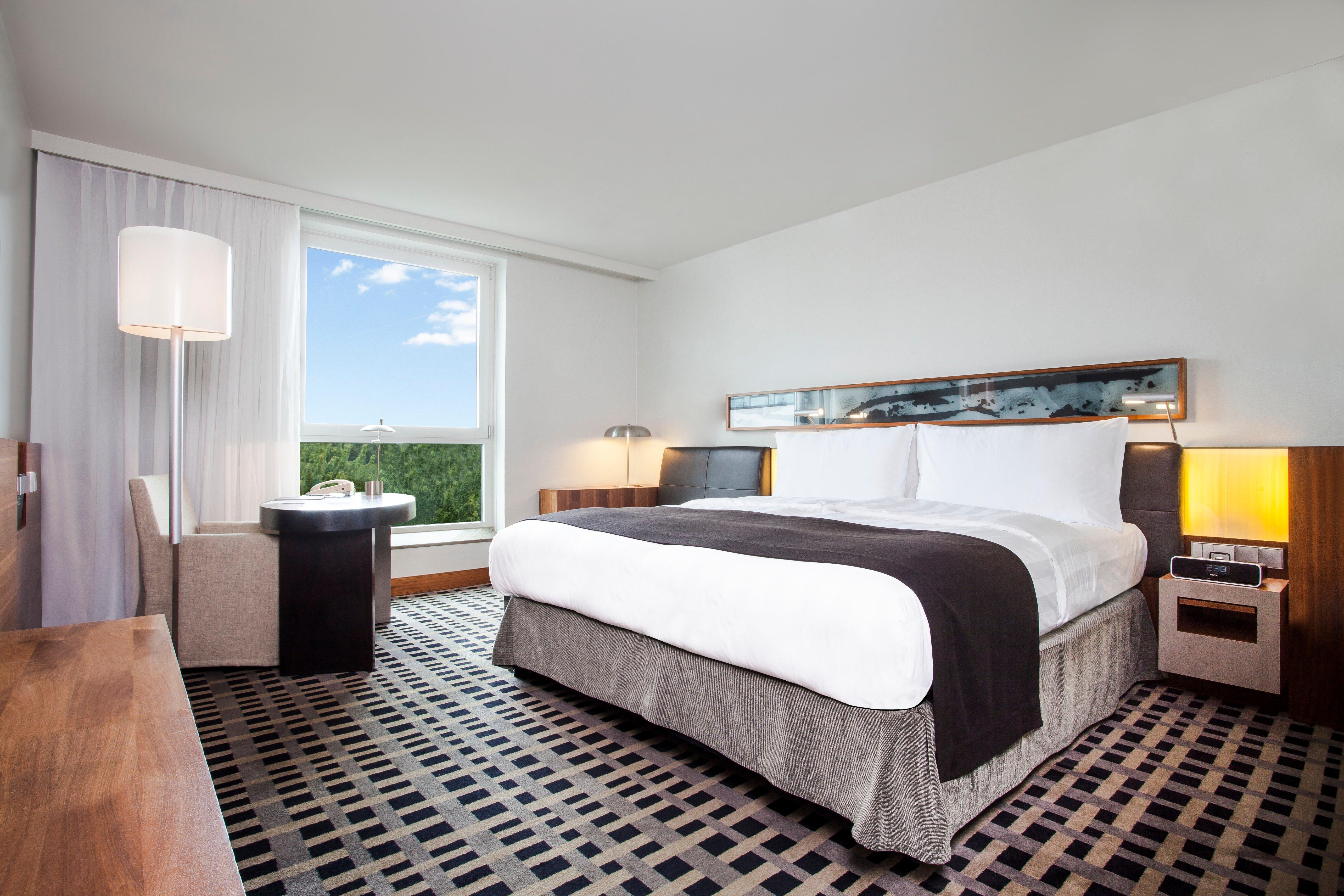 Intercontinental Berlin By Ihg Hotel Екстериор снимка A guest room at the InterContinental San Francisco
